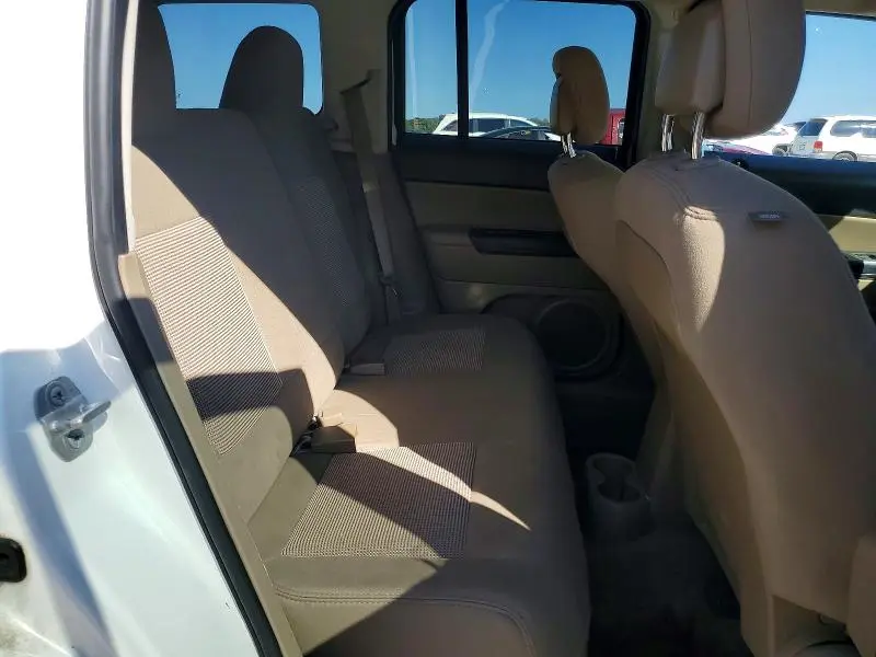 2014 JEEP PATRIOT SPORT  