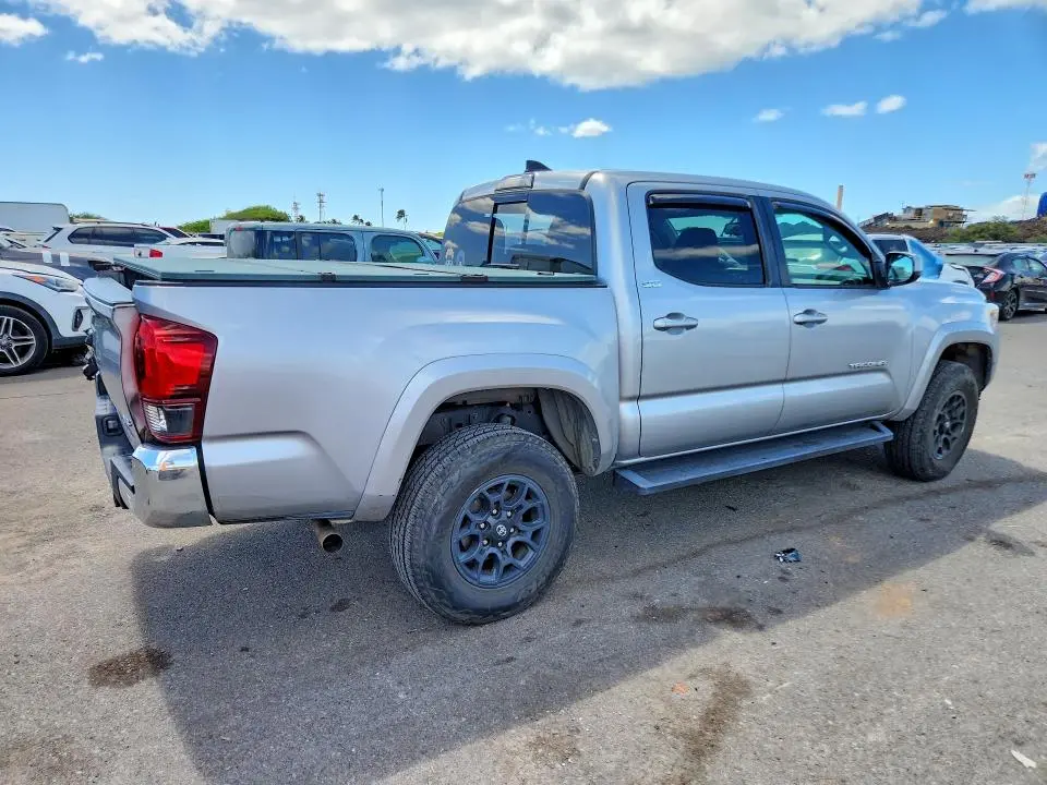 2019 TOYOTA TACOMA SR5 V6  