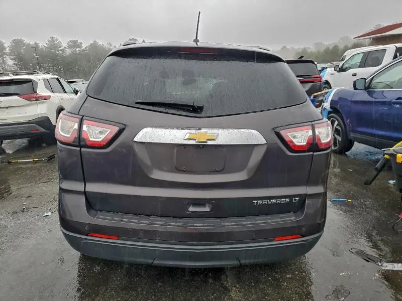 2014 CHEVROLET TRAVERSE LT  