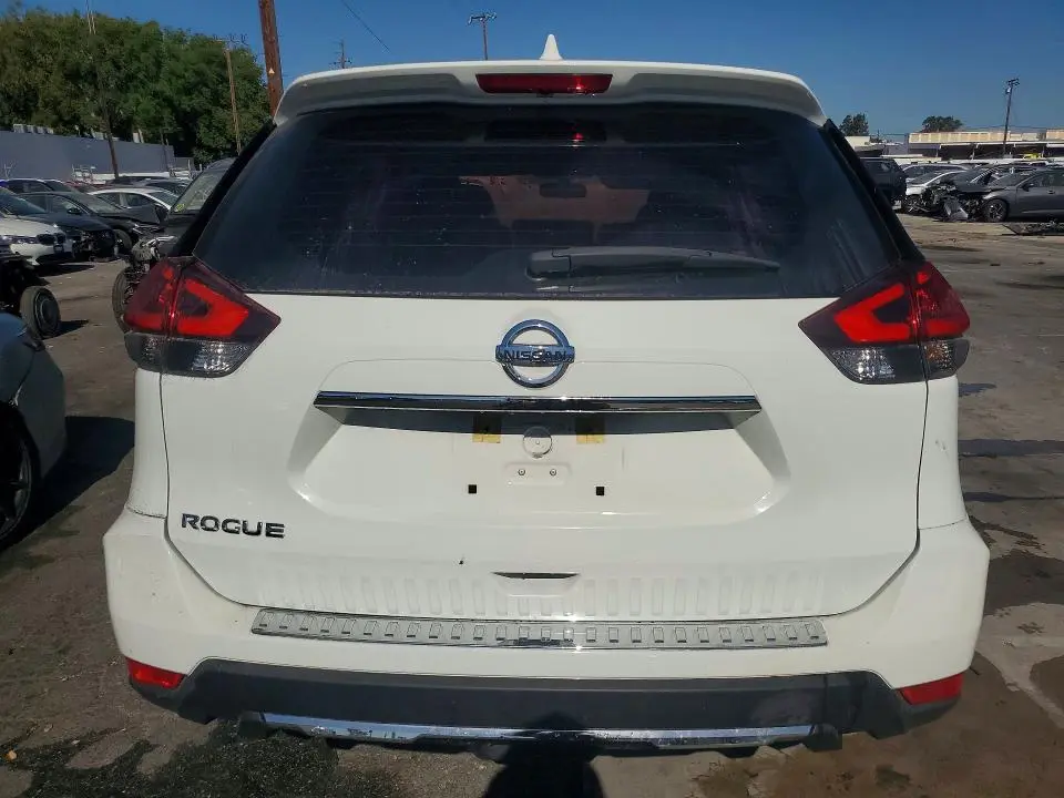 2018 NISSAN ROGUE S  
