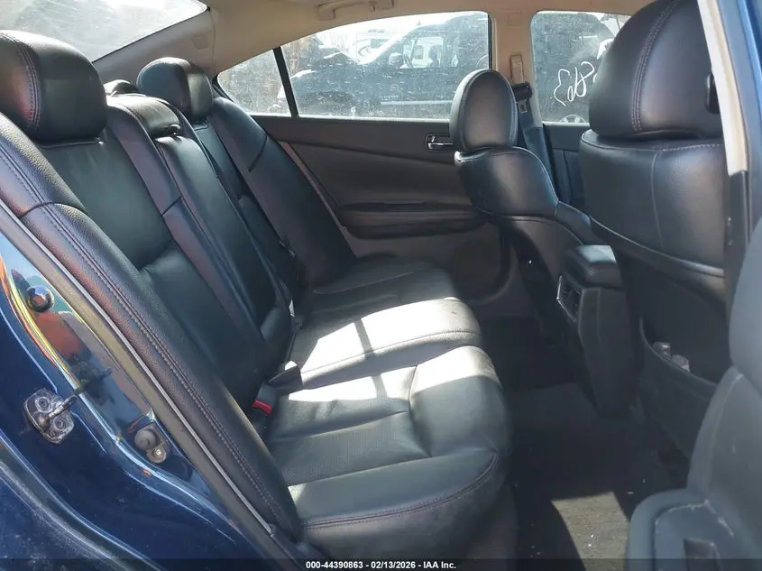 2010 NISSAN MAXIMA 3.5 SV