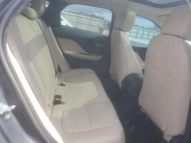 2019 JAGUAR F-PACE   