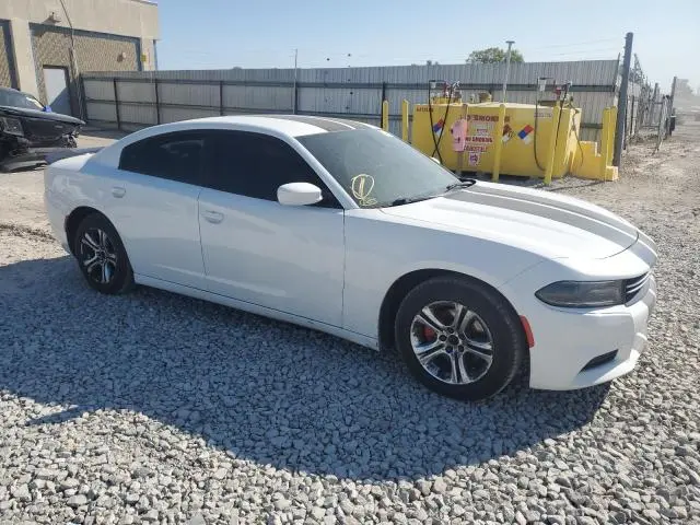 2016 DODGE CHARGER SE  
