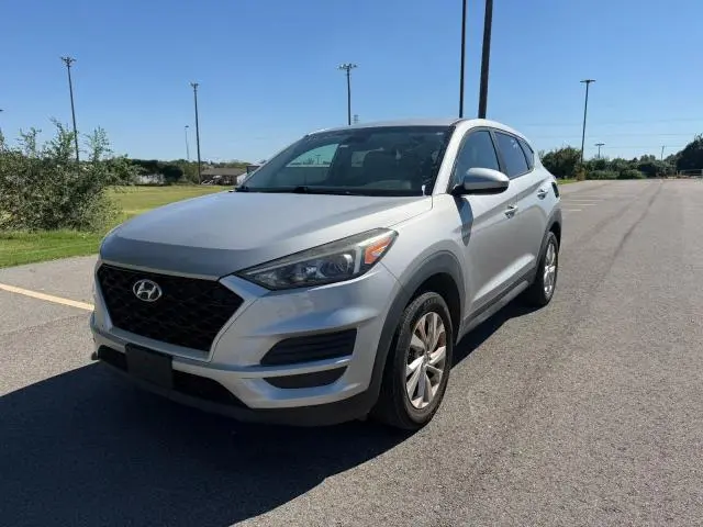 2020 HYUNDAI TUCSON SE  