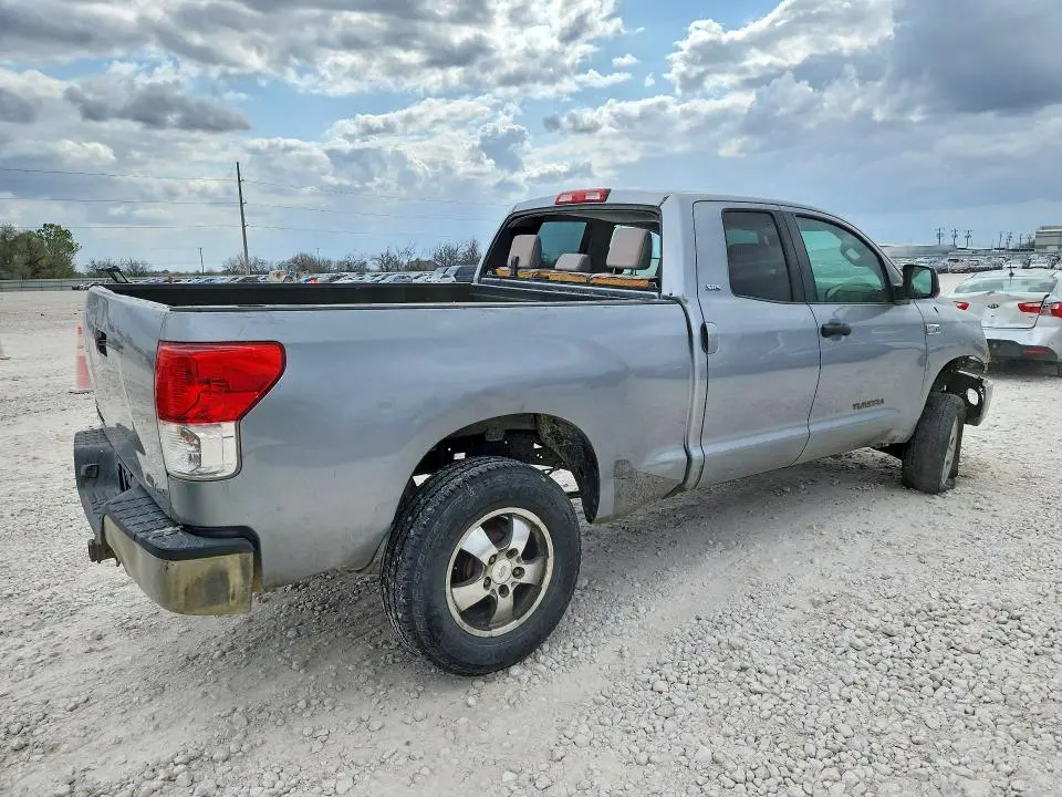 2010 TOYOTA TUNDRA GRADE  