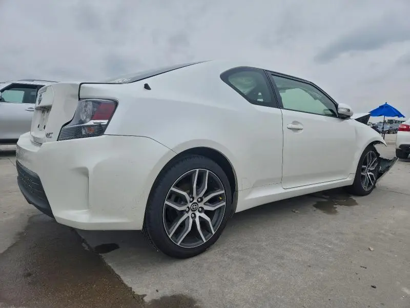 2016 TOYOTA SCION TC   
