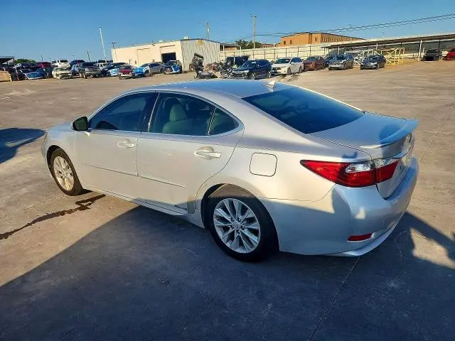 2013 LEXUS ES 300H  