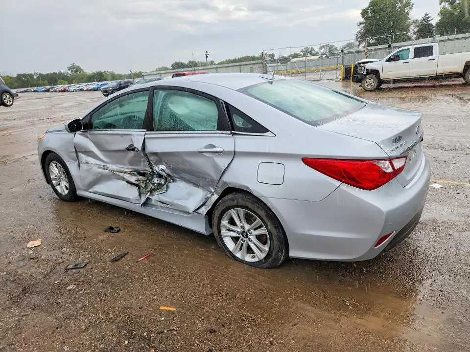 2014 HYUNDAI SONATA GLS  