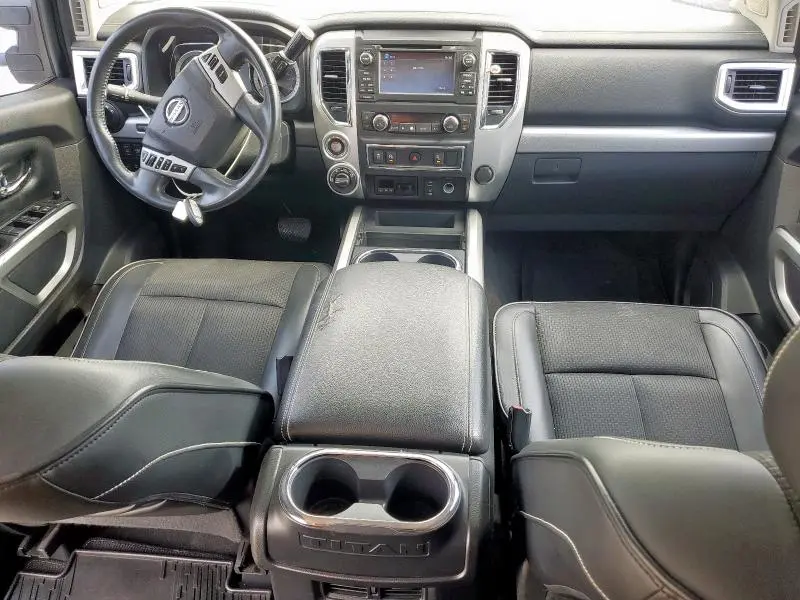 2016 NISSAN TITAN XD SL  