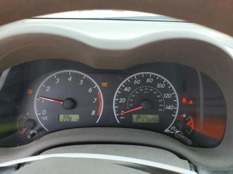 2010 TOYOTA COROLLA LE  