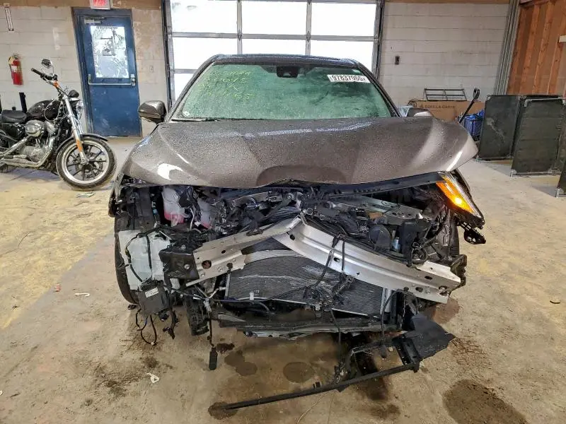 2022 TOYOTA CAMRY XLE  