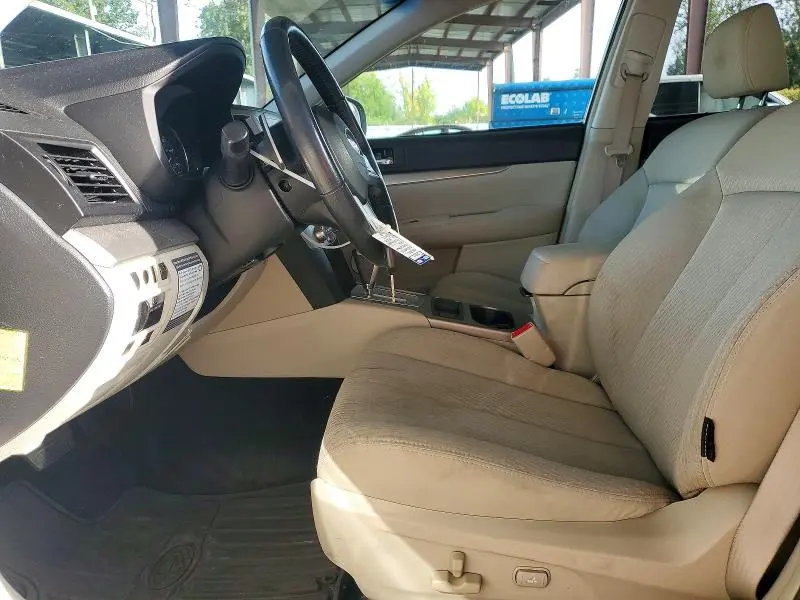 2011 SUBARU OUTBACK 2.5I PREMIUM  
