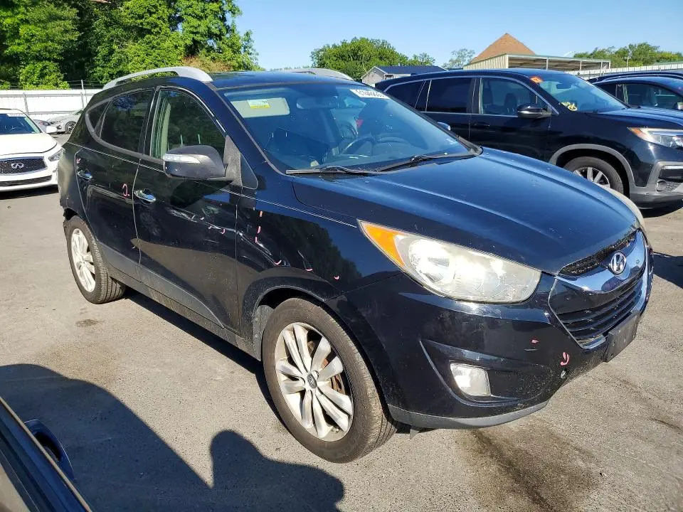 2013 HYUNDAI TUCSON LIMITED  