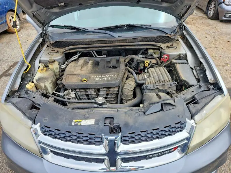 2014 DODGE AVENGER SE  