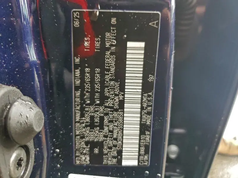 2025 TOYOTA HIGHLANDER LE  