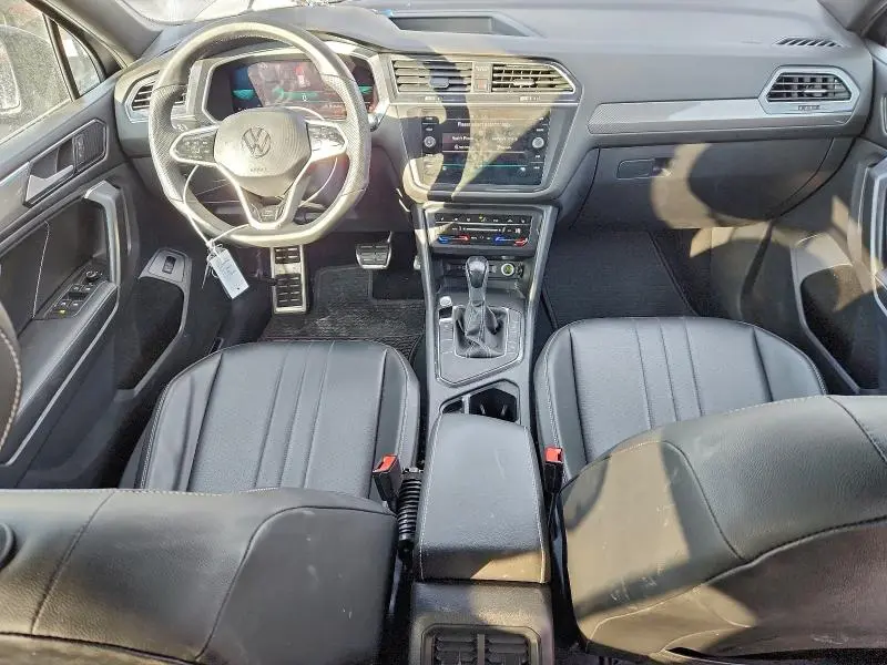 2022 VOLKSWAGEN TIGUAN SE R-LINE BLACK  