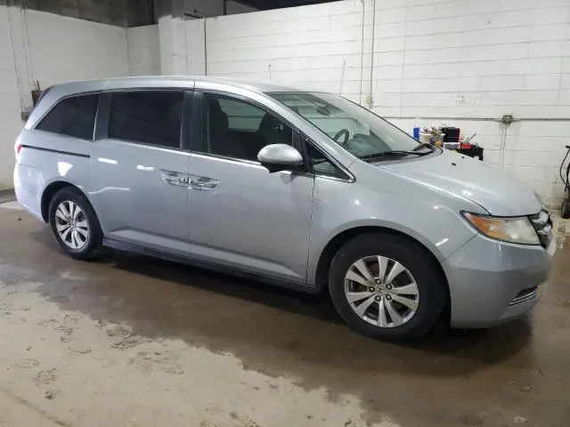 2016 HONDA ODYSSEY SE  