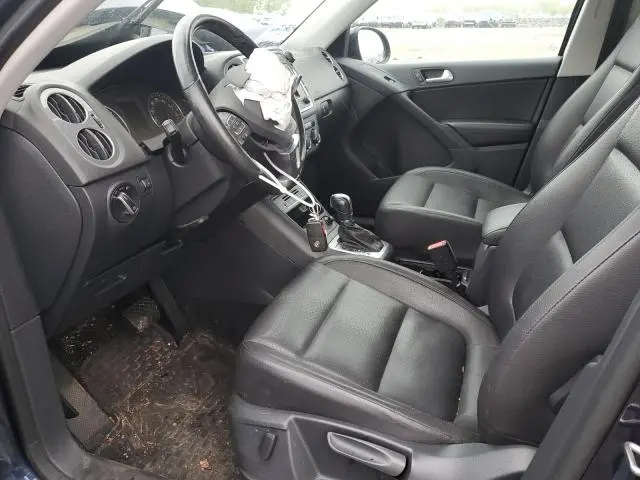 2016 VOLKSWAGEN TIGUAN S  
