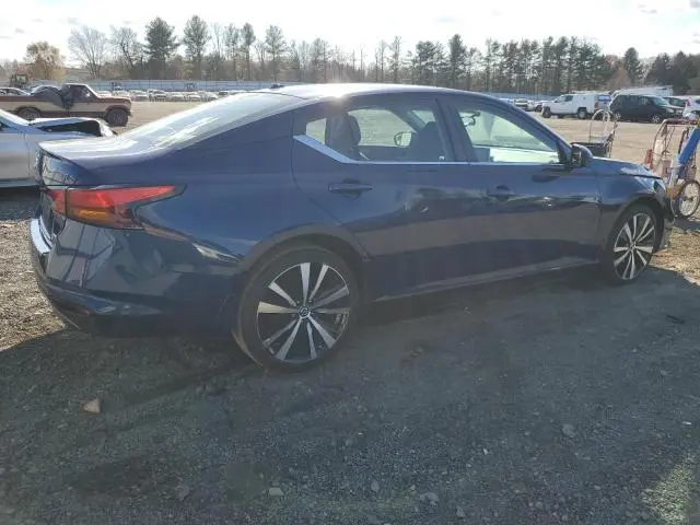 2021 NISSAN ALTIMA SR  