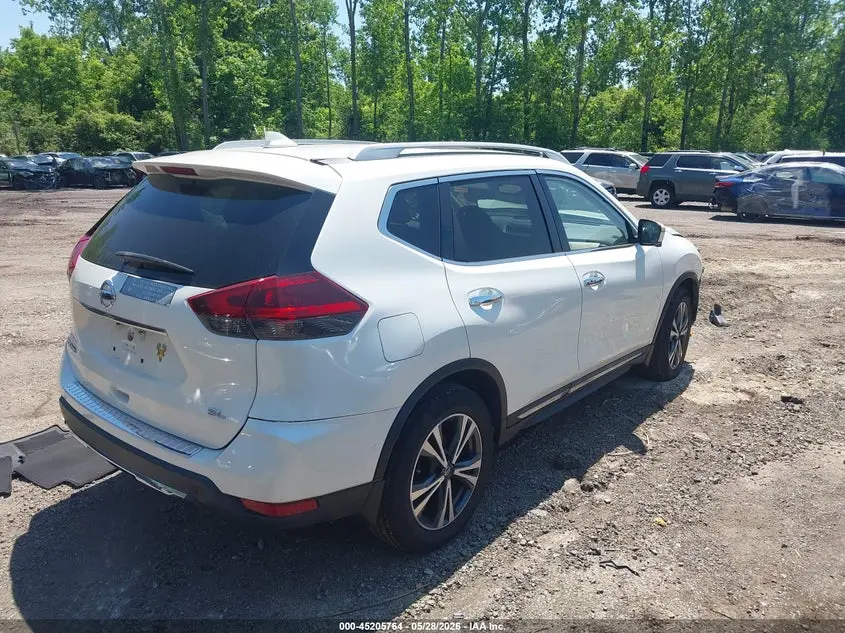 2018 NISSAN ROGUE SL