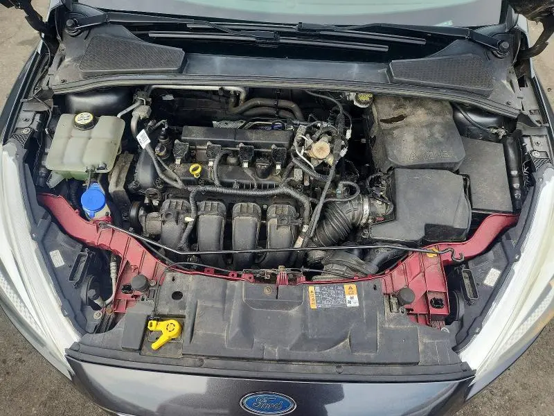 2016 FORD FOCUS SE  
