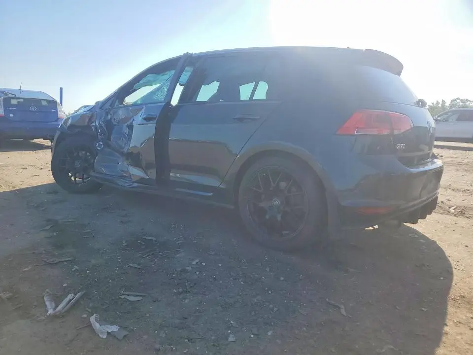 2017 VOLKSWAGEN GTI S  