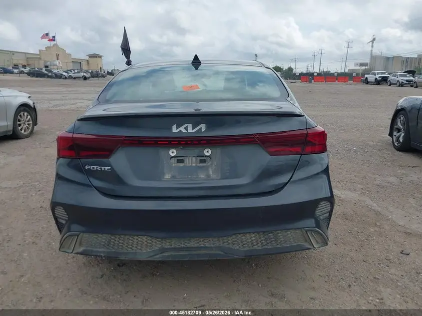 2023 KIA FORTE LXS