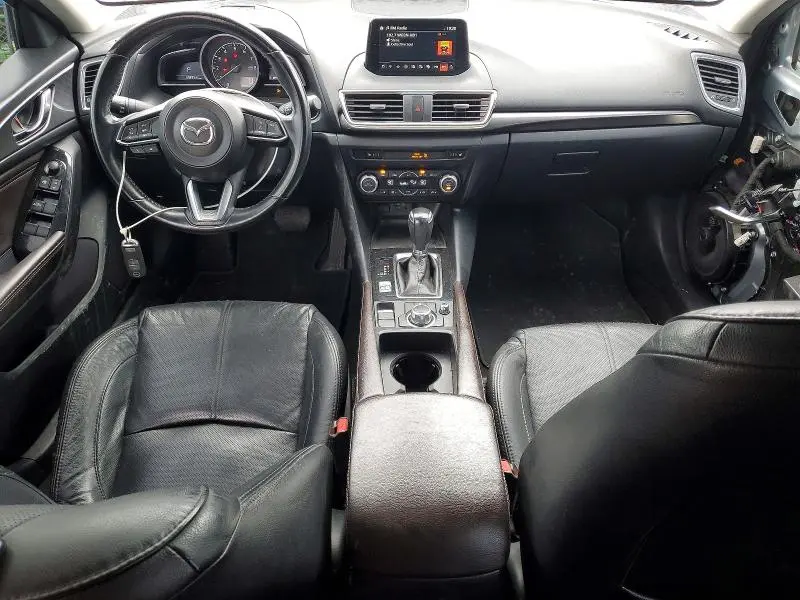 2018 MAZDA 3 GRAND TOURING  