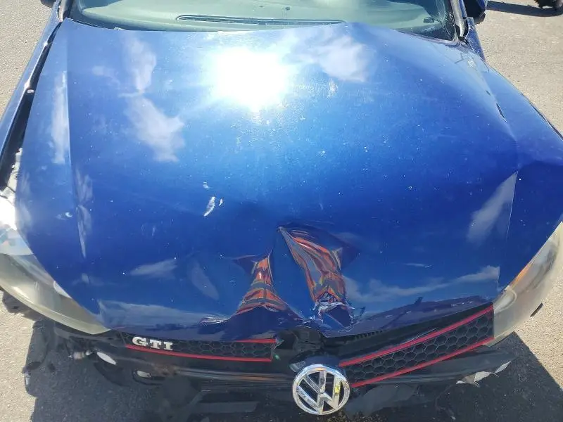 2011 VOLKSWAGEN GTI   