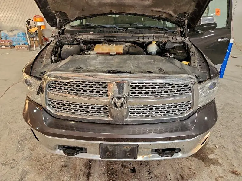 2016 RAM 1500 LARAMIE  