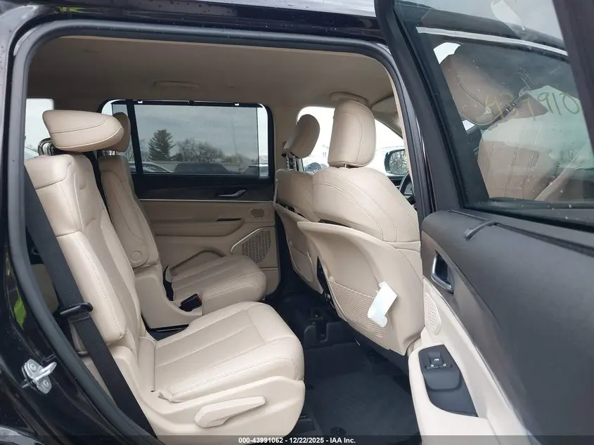 2022 JEEP GRAND CHEROKEE L LIMITED 4X4