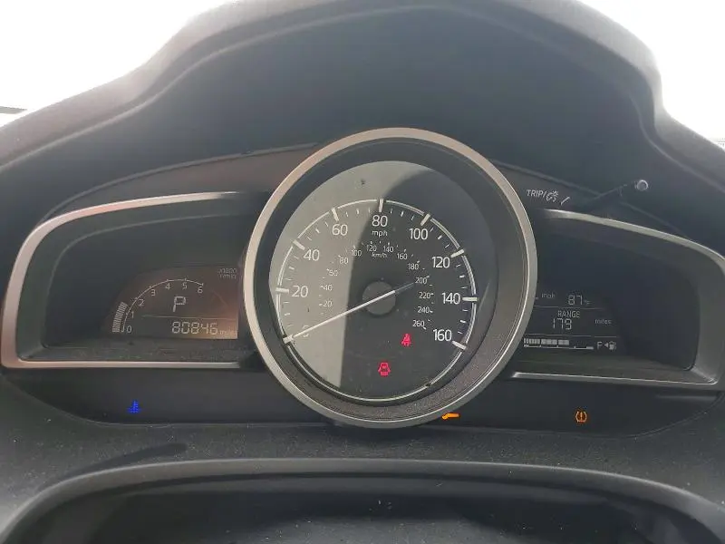 2018 MAZDA 3 TOURING  