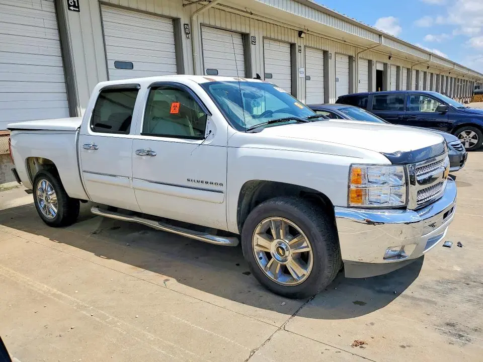2013 CHEVROLET SILVERADO C1500 LT  