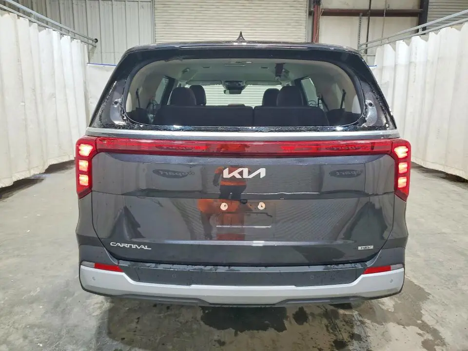 2026 KIA CARNIVAL LXS  
