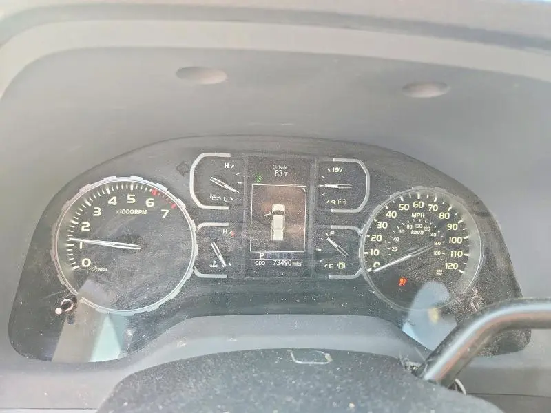 2018 TOYOTA TUNDRA SR5  