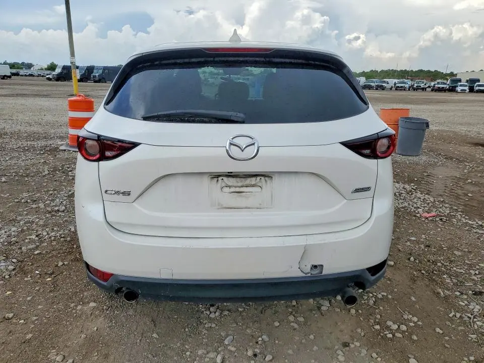 2018 MAZDA CX-5 TOURING  