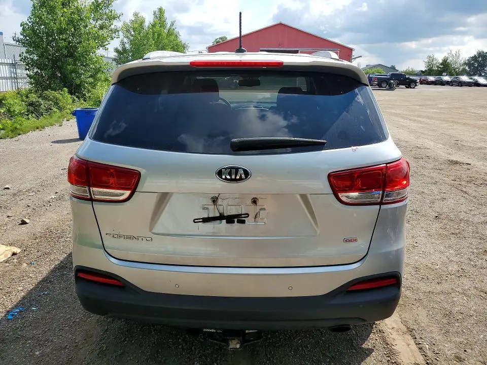 2017 KIA SORENTO L  