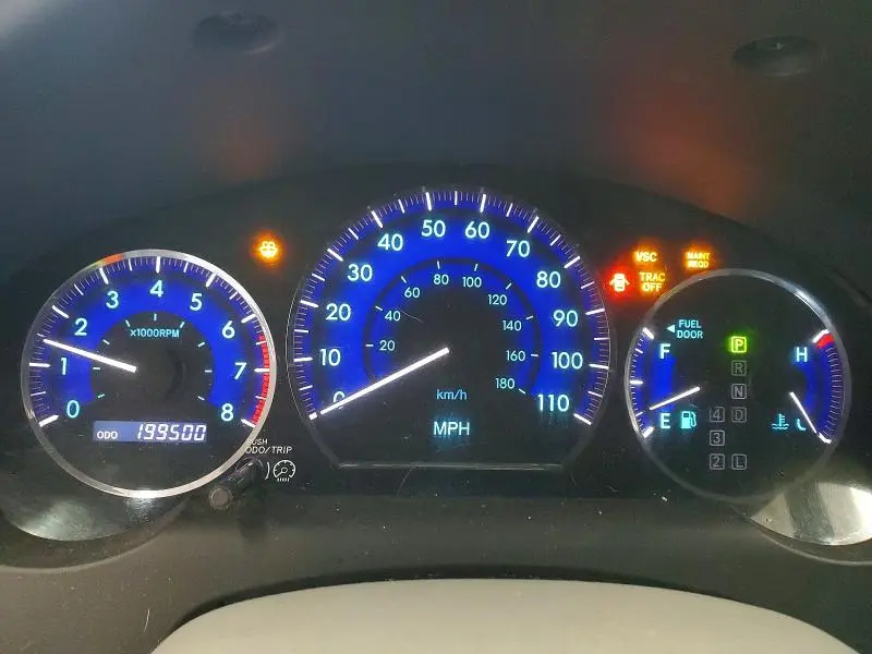 2010 TOYOTA SIENNA LE 7-PASSENGER  