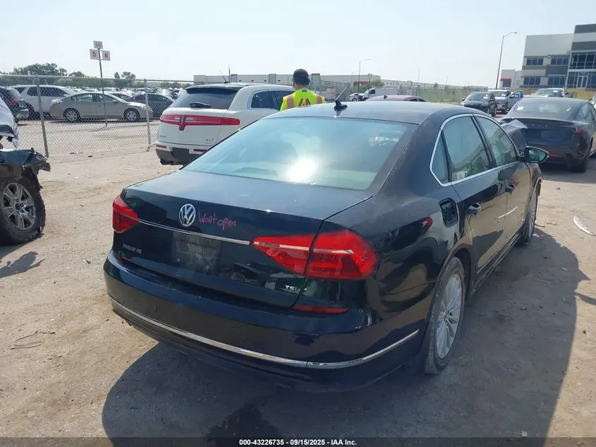 2016 VOLKSWAGEN PASSAT 1.8T SE