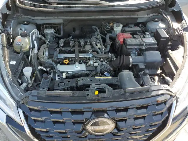 2024 NISSAN KICKS SV
