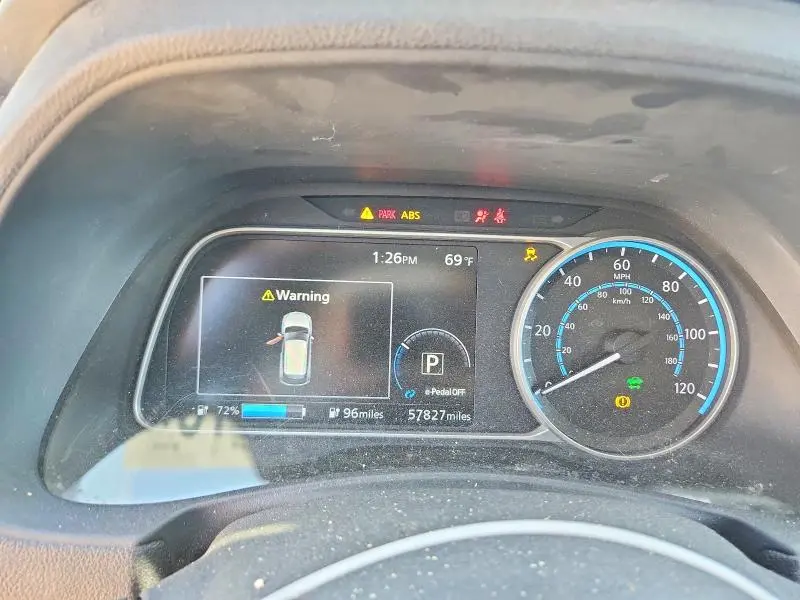 2018 NISSAN LEAF SL  
