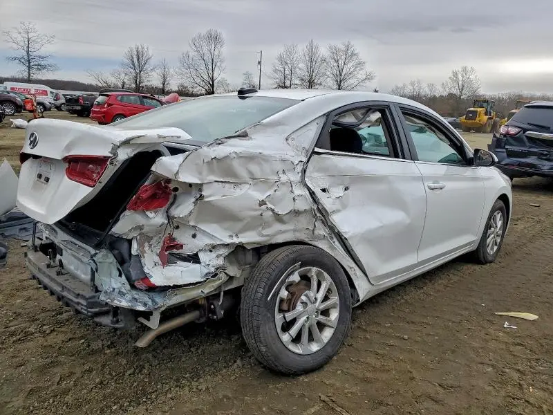 2021 HYUNDAI ACCENT SE  