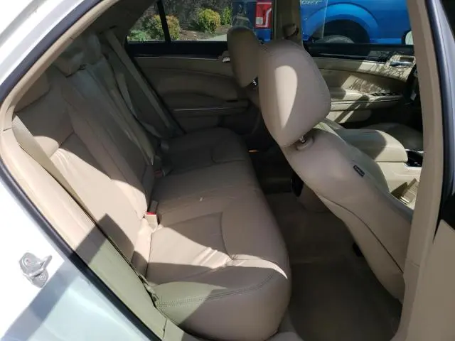 2011 CHRYSLER 300 LIMITED  