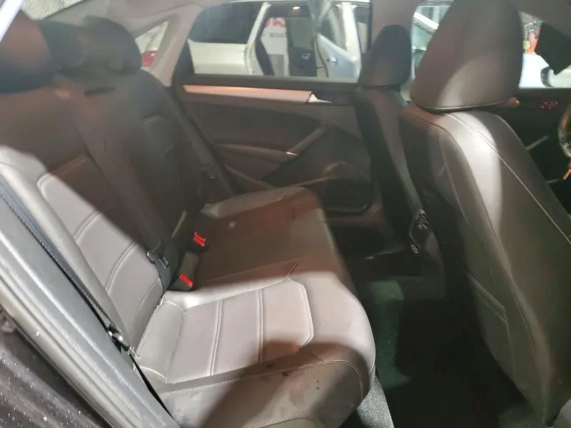 2022 VOLKSWAGEN PASSAT SE  