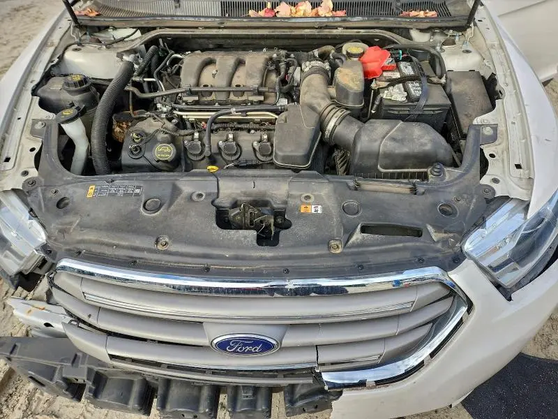 2017 FORD TAURUS SEL  