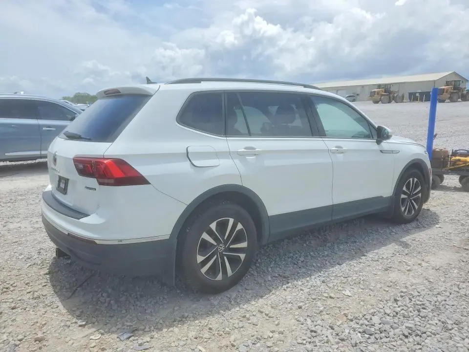 2022 VOLKSWAGEN TIGUAN S  