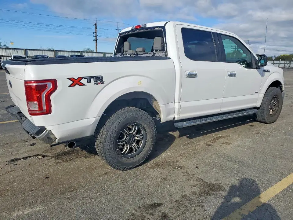 2015 FORD F150 SUPERCREW  