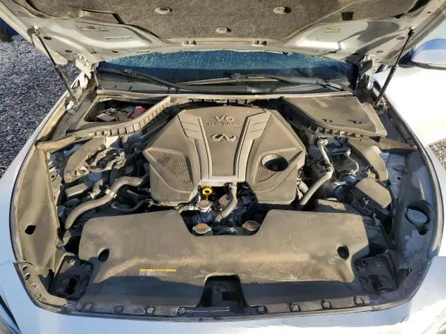 2018 INFINITI Q50 LUXE  