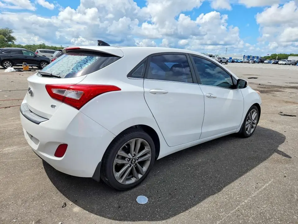 2016 HYUNDAI ELANTRA GT BASE  