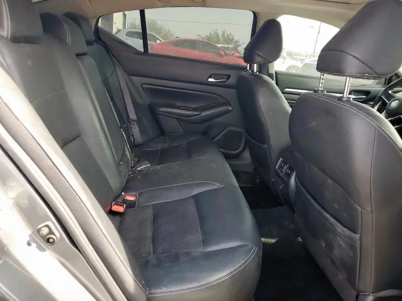 2019 NISSAN ALTIMA SL  